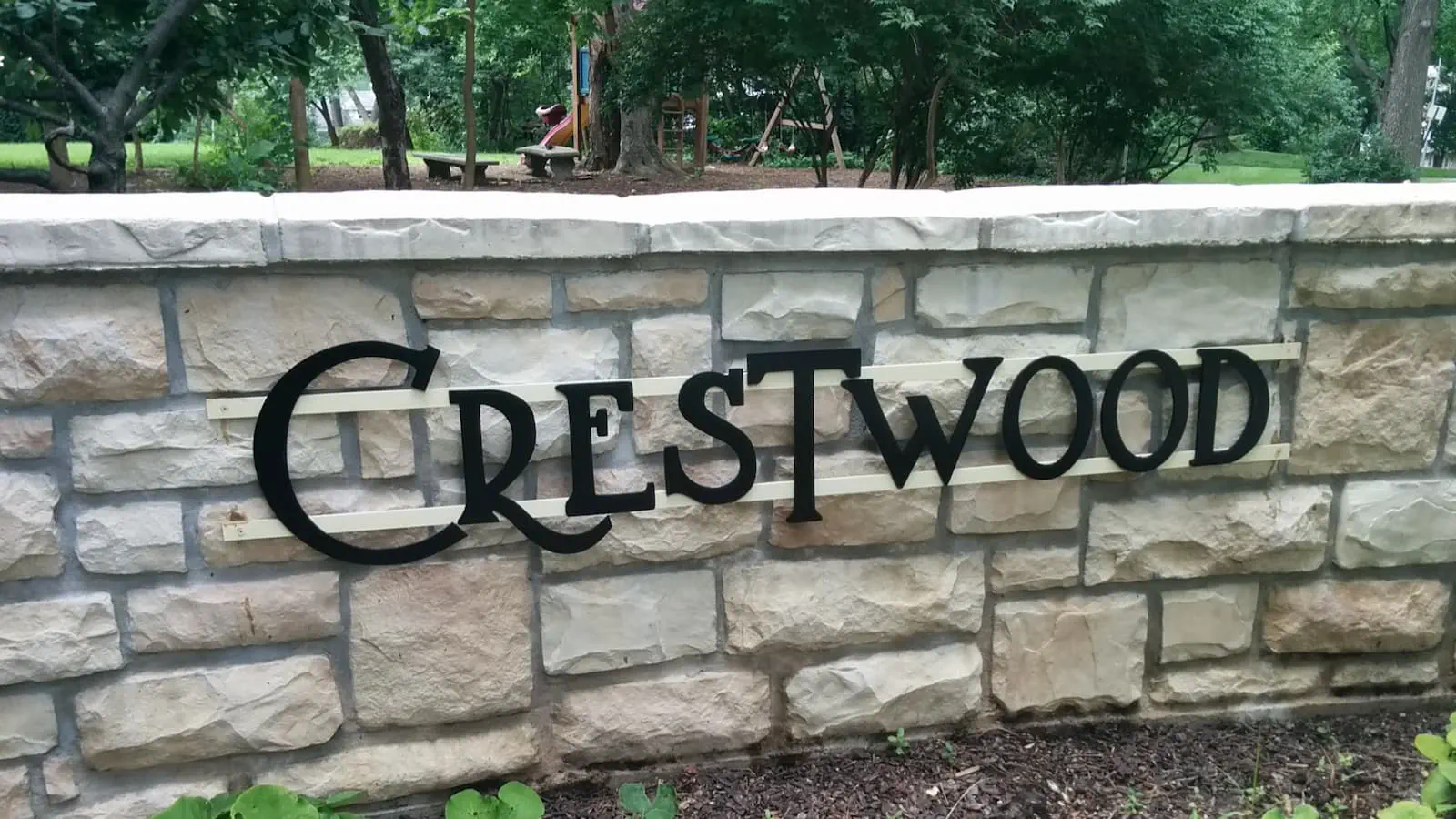 Crestwood neighborhood sign